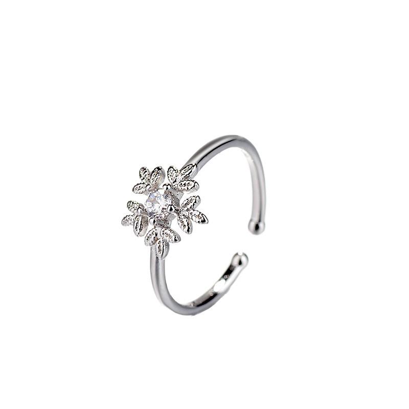 Shiyuan Snowflake Zircon Ring: Versatile Fresh Flower Design, Perfect Christmas Jewelry Gift