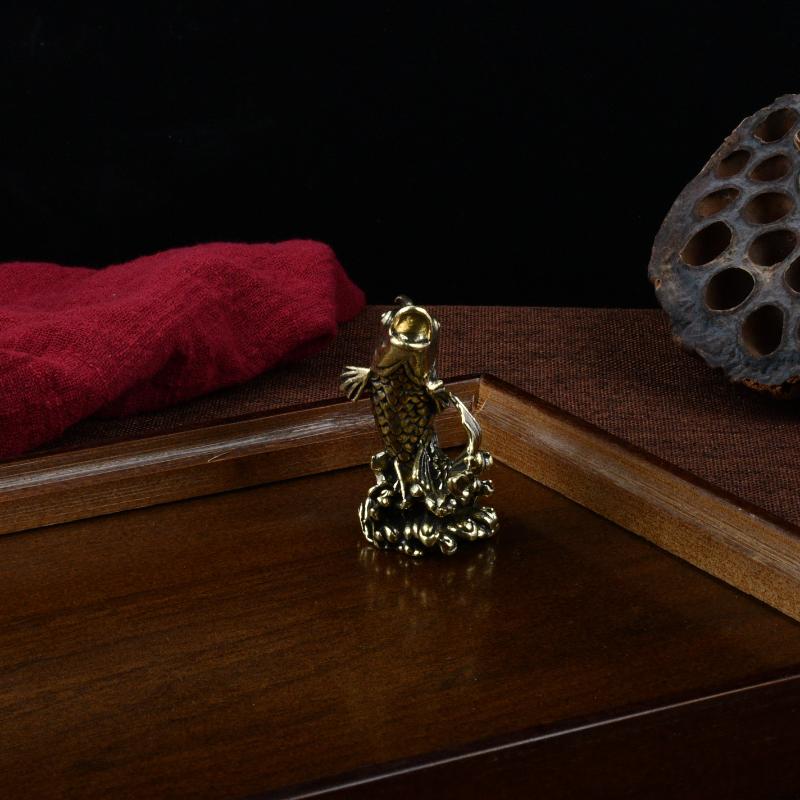 Латунная фигурка рыбки кои для дома, гостиной, офиса, чайного столика, чайный питомец, декор, ремесленное украшение