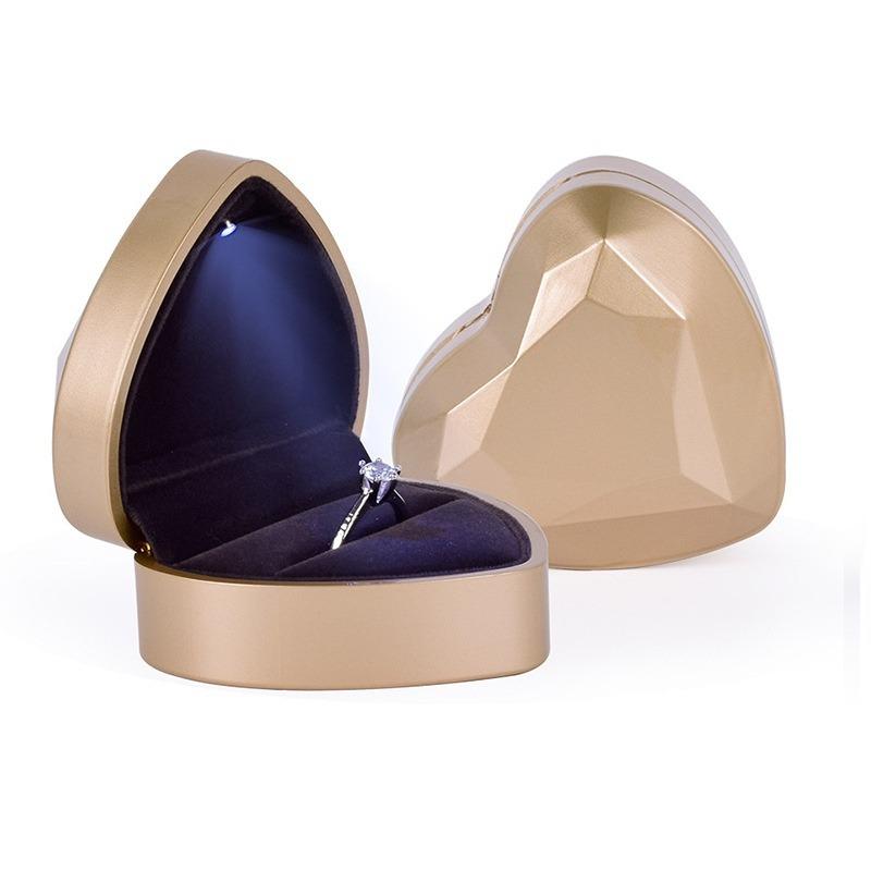New Creative Ring Box Heart Shape LED Light Jewelry Box Proposal Confession Ring Box LED Light Earring Pendant Storage Gift Boxes 2022