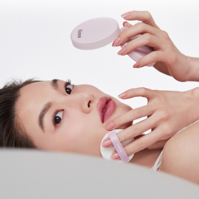 HINCE Пудра Second Skin Airy 12 г, 2 цвета