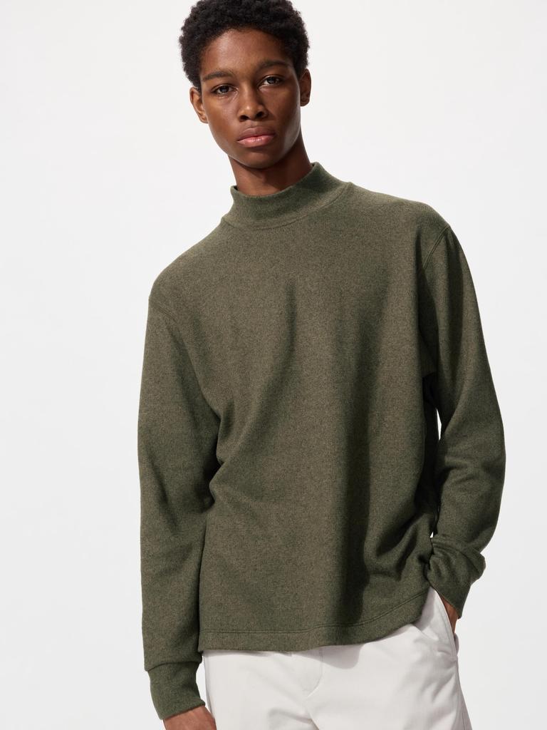 Uniqlo Футболка с воротником-стойкой SofT KniT Fleece Smoke