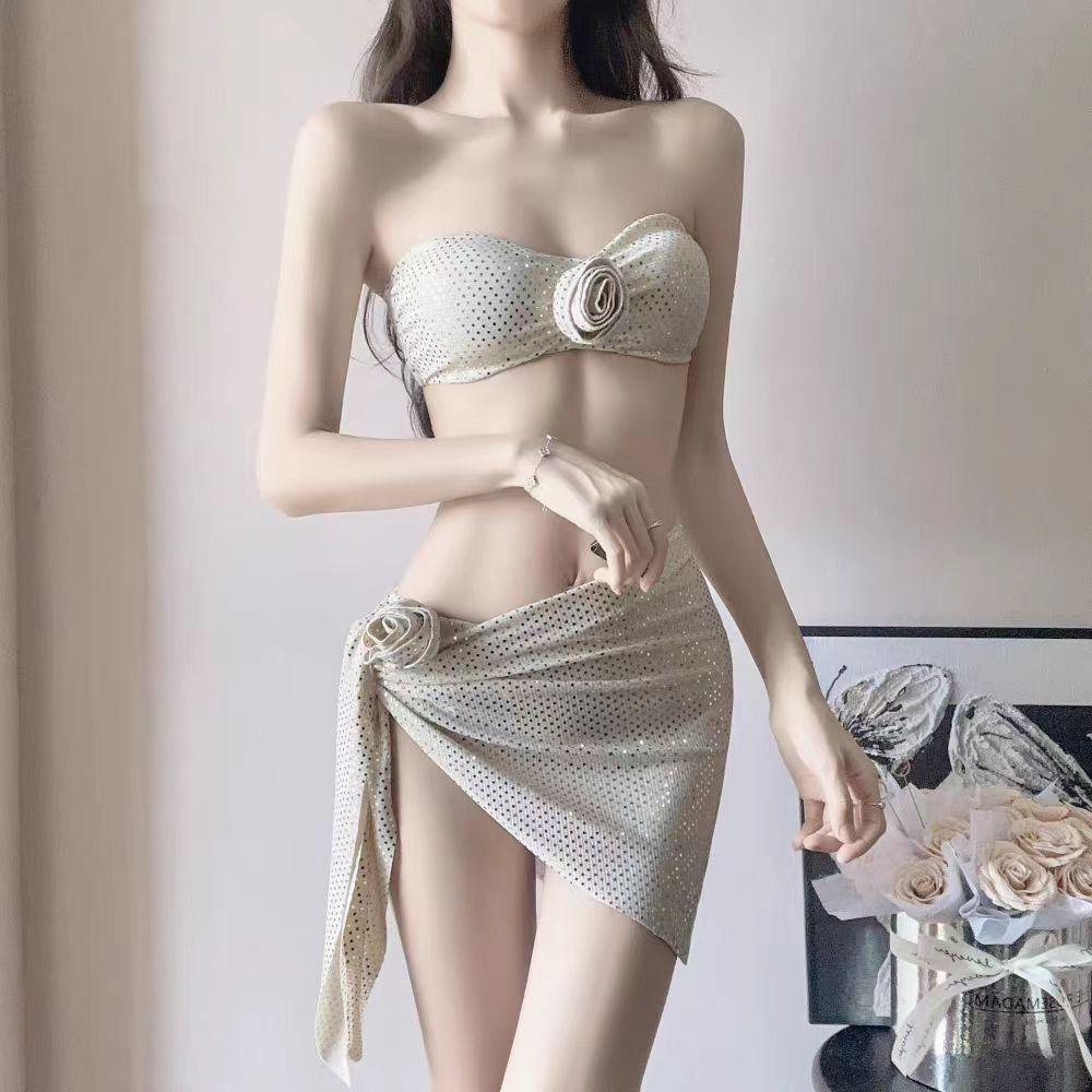 1011 New European and American Spice Girls Sexy Bikini Three-dimensional Flower Swimsuit Women's Seaside Hot Spring Resort Three-piece Set
