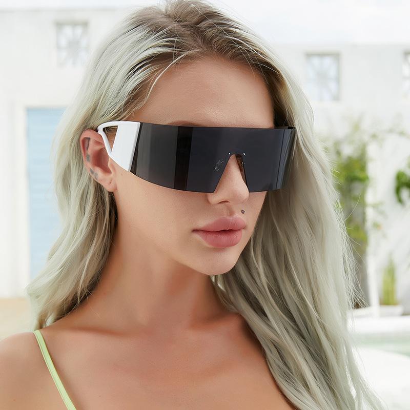 New All-in-one Sunglasses for Women Trendy In Europe and America Large Surround Frame Sunglasses for Men Outdoor Cycling Sports Glasses