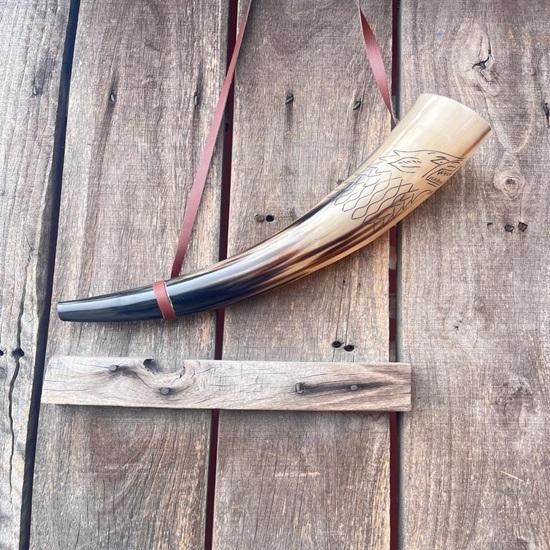 40,64 см Ручная гравировка Викингский боевой рог Натуральный рог быка Боевая труба Средневековый аксессуар для косплея Подарок Свадьба, День благодарения, Рождество