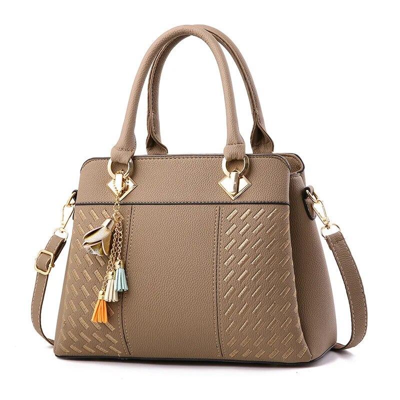 Luxury Tassel Crossbody Bag for Women Suspension Large Capacity Feminine Shoulder Bags
