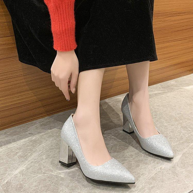 2024 Новые летние простые модные однотонные женские туфли с острым носком и мелким носком, модные туфли-лодочки на высоком каблуке