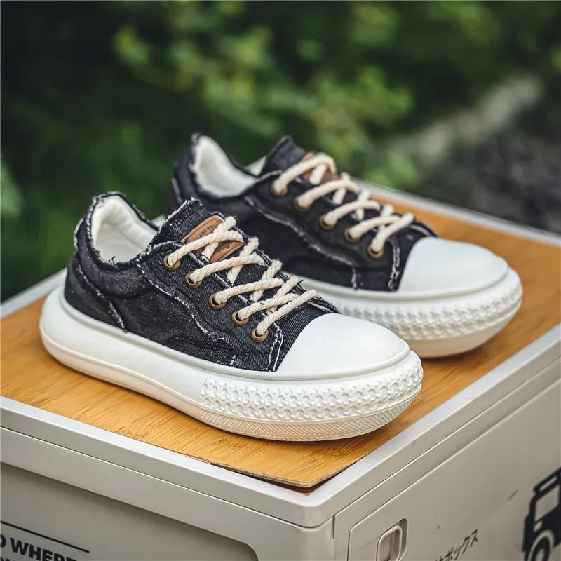 2024 Новые дышащие повседневные кроссовки для скейтбординга Удобные спортивные туфли с мягкой подошвой Шнуровка Кроссовки из парусины с мелким горлом