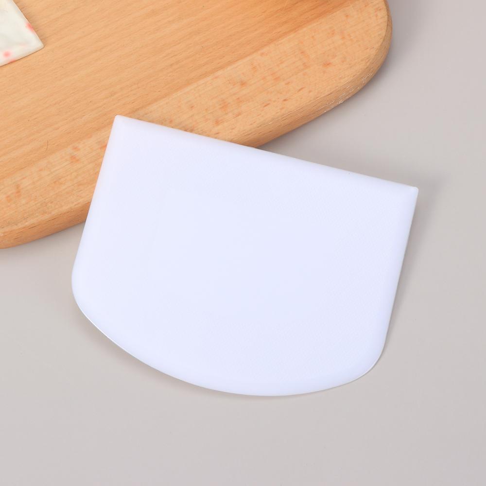 Kitchen Supplies Smooth Edge Dough Scraper Cake Decorating Tools Cream Spatula Baking Pastry Tools