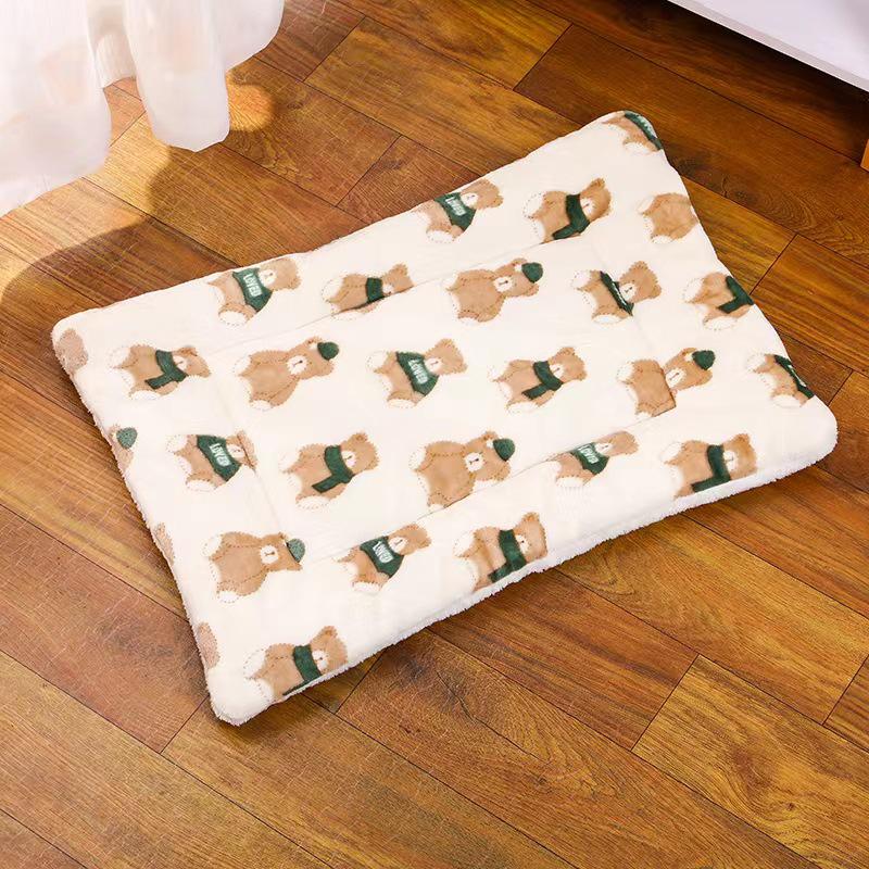 Winter Warm Pet Bed: Dog & Cat Sleeping Mat Blanket