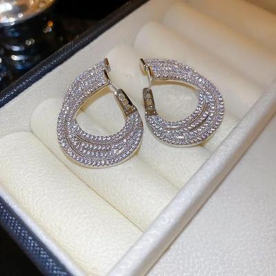 Уникальные двухслойные серьги в форме буквы C для женщин, новые модные индивидуальные крутые вечерние аксессуары для девочек, необычные ювелирные изделия