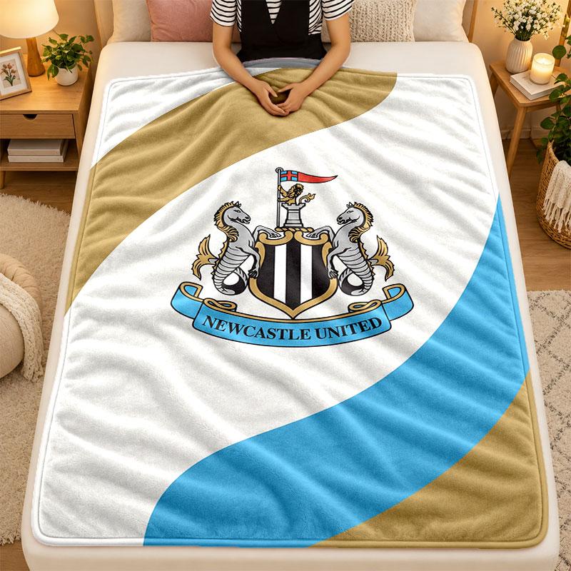 Flannel BlanketNewcastle United Football Warm Soft Throw Blanket for Indoor Sofa Bed Living Room Use