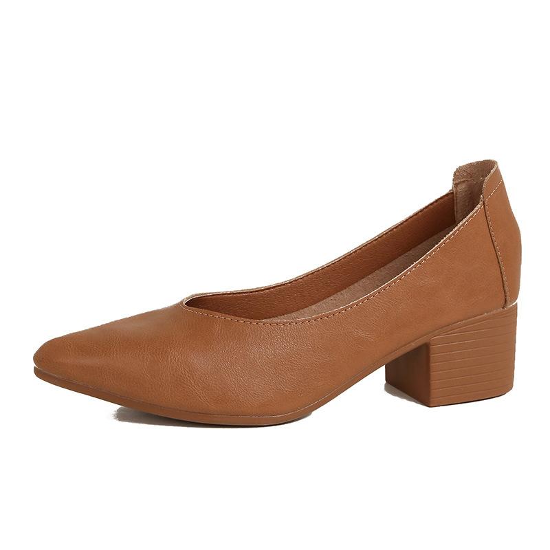 Кожаные туфли-лодочки на толстом каблуке 2025 новые универсальные фея ветер женские туфли с мелким вырезом на среднем каблуке размер женские туфли туфли бабушки универсальные