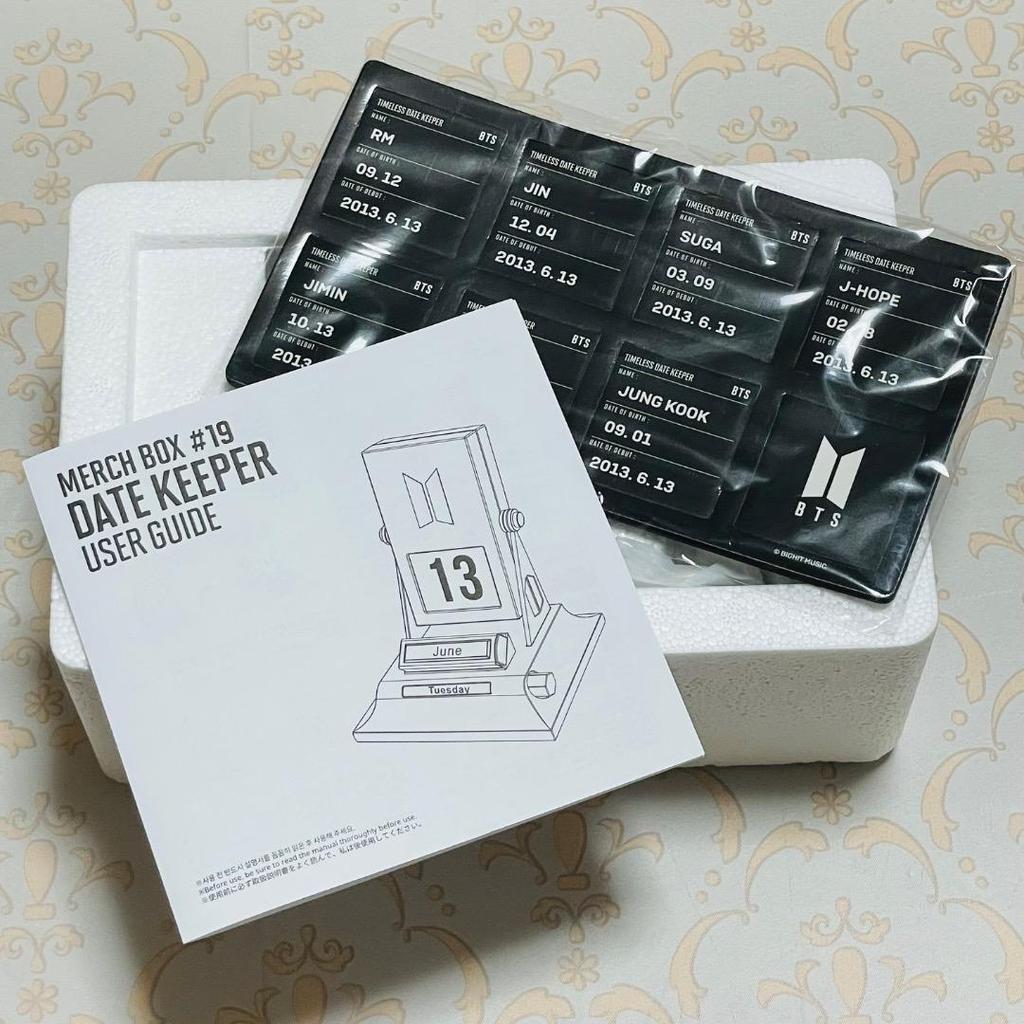 [Б/У] BTS MERCH BOX 19 ДАТОВИК