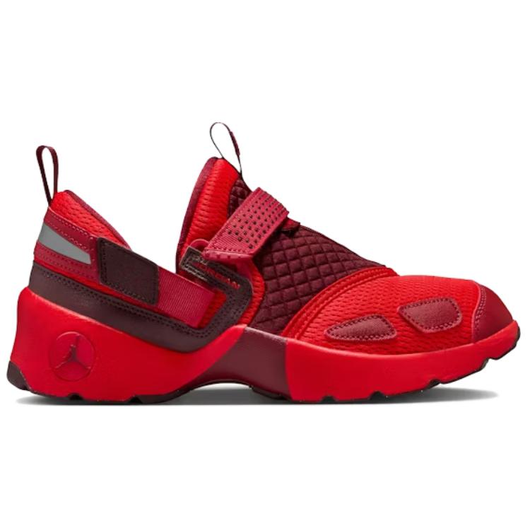 Air Jordan Jordan Trunner LX Красный Чили Женские Кроссовки Светоотражающий-Серебристый Сьерра-Красный Командный-Красный HQ2164-601