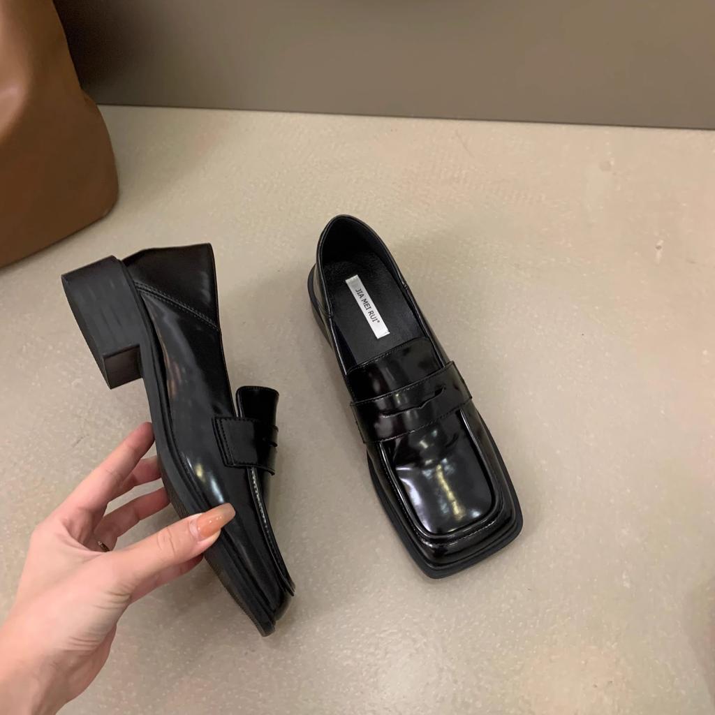 Лоферы на толстом каблуке с квадратным носком, весенне-осенние туфли-одиночки, женская обувь 2025, новая весна, черные, в стиле ретро, в британском стиле, маленькие кожаные туфли