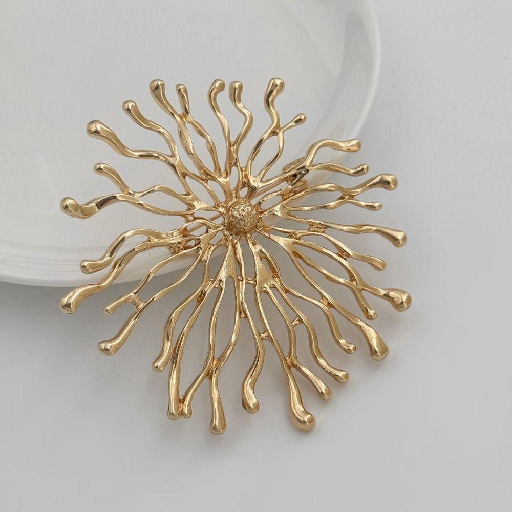 Irregular Sun Goddess Brooch Gold Color Lapel Pin Waist Cinching Fixed Pin Banquet Party