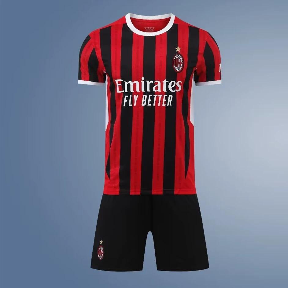 Домашняя красно-черная футбольная форма AC Milan 24/25