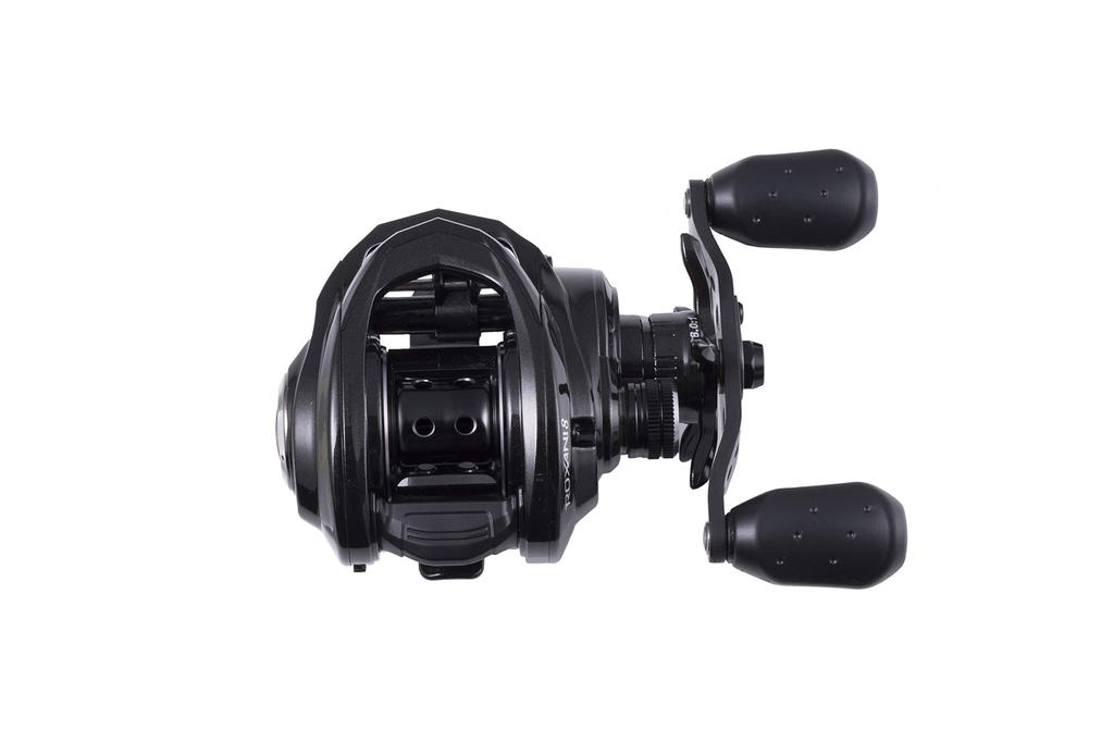 AbuGarcia ROXANI8 Right Hand Bass Fishing Baitcasting Reel Carbon Handle Salt Compatible