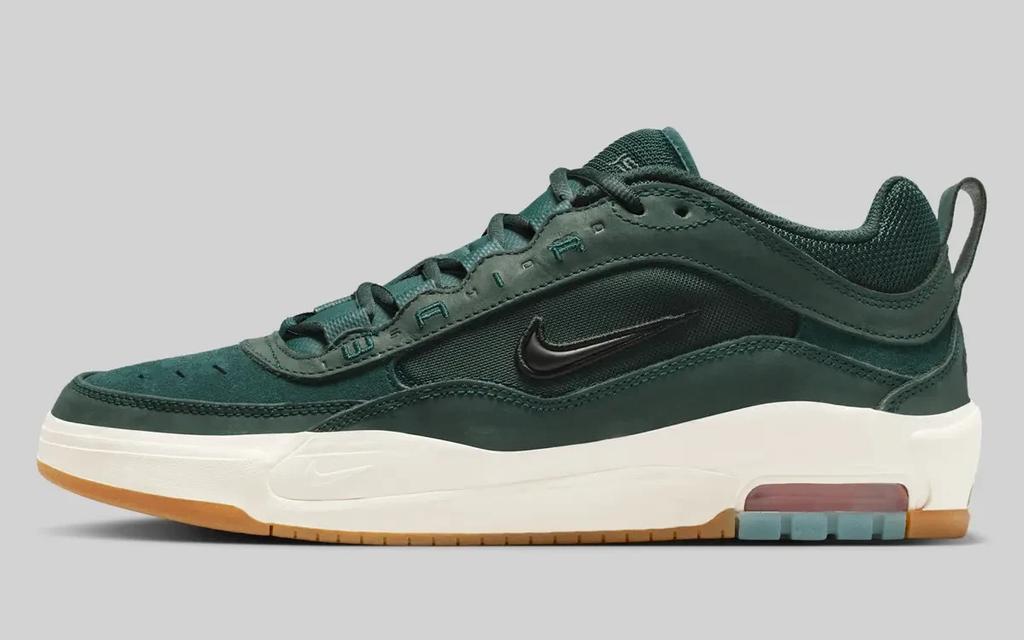 HJ4299-300 Nike SB Air Max Ishod Глубокая ель (Мужской)