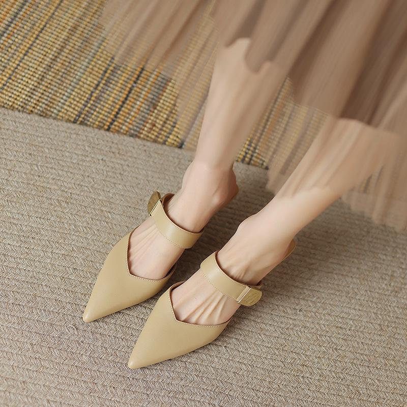 Весна и лето остроносые V-образный вырез тонкий кошачий каблук полушлепанцы одинарная обувь женские тонкий каблук простые универсальные темпераментные сандалии с закрытым носком