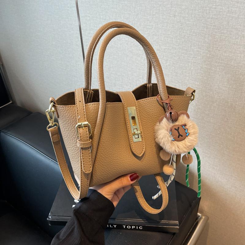 Модная женская сумка через плечо, новая повседневная женская сумка