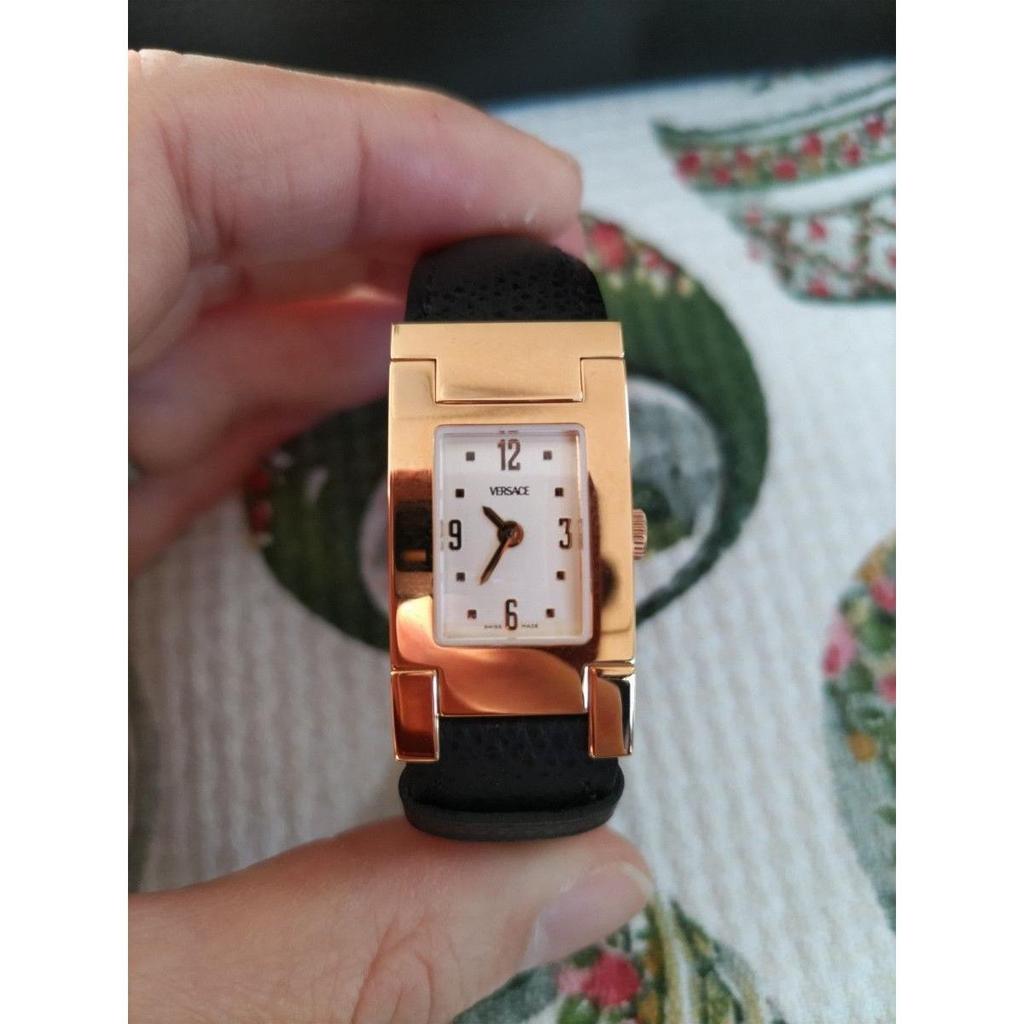 Подержанные часы Versace