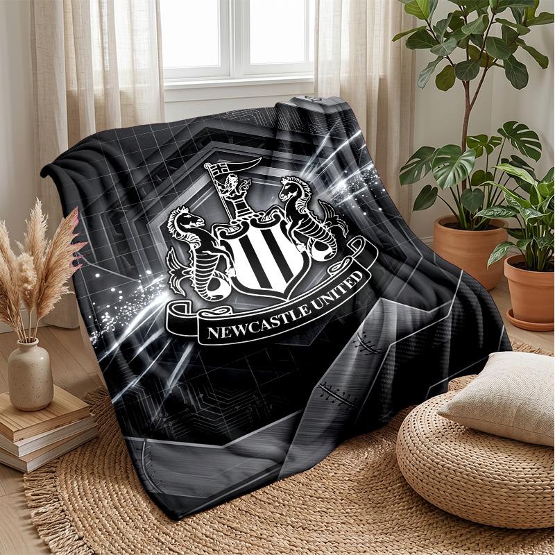 Newcastle United Football Print Flannel Blanket, Soft Warm Lightweight Throw Blanket for Sofa Bed Camping