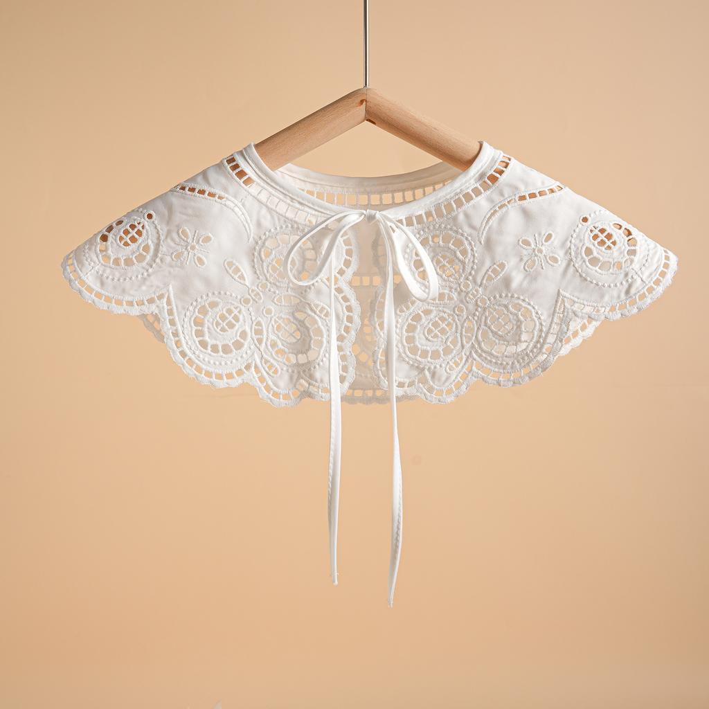 Latest Design Korean Style Decorative Fake Collar Shawl Wrap Hollow Out Embroidery Necklace Vintage Short Poncho For Women