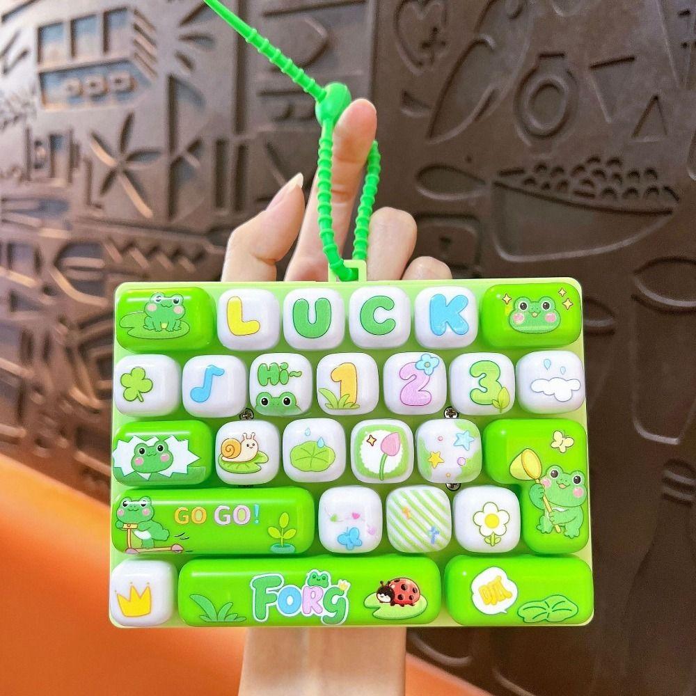 Small Gift 26 Key Keyboard Keychain Cute Button Fidget Toy Mini Mini Keyboard Pendant  Party Favor