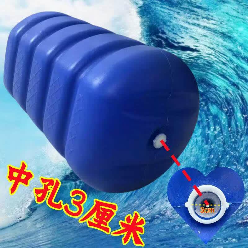 Пластиковый буй для контроля загрязнения моря