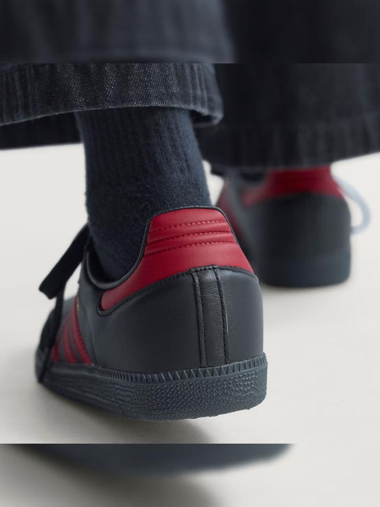Adidas SAMBA Лицензированные Повседневные Футбольные Бутсы Манчестер Юнайтед - Adidas JQ4036