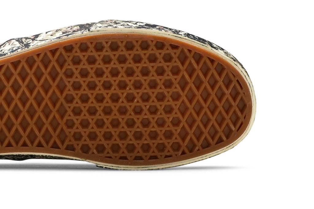 Vans MoMA x Authentic «Один Джексона Поллока»: Номер 31, 1950 г. VN0A2Z5I18K Новый