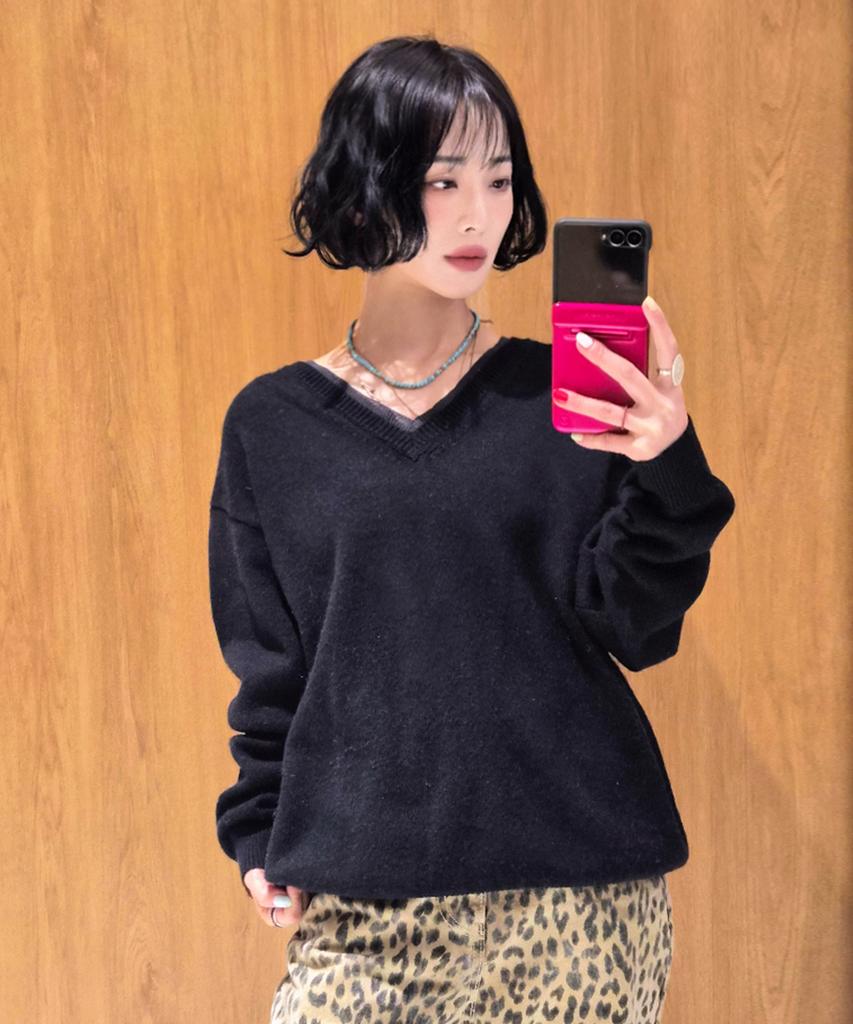 GENERALIDEA Layered V-Neck Knit Pullover [Black] / Wbe3L05512