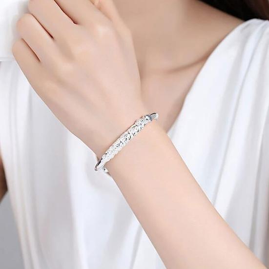 Женский браслет медно-серебристого цвета, изогнутый, регулируемый, гладкий, полированный, с блеском, на запястье, подарок на годовщину дня рождения, легкий браслет