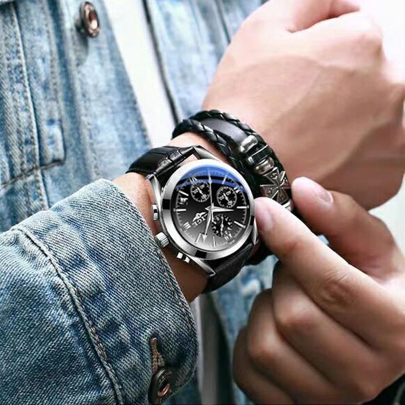 Мужские водонепроницаемые часы на кожаном ремешке