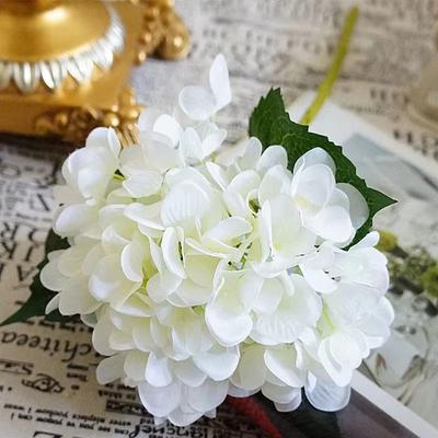 Домашний декор – Декоративные цветы и венки
