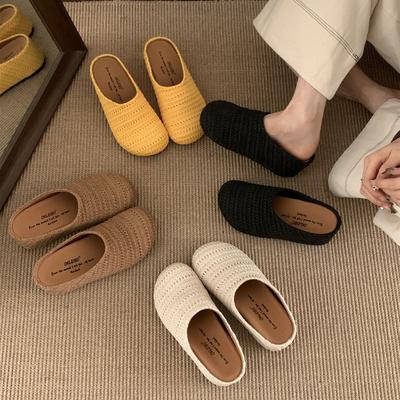 Плетеные тапочки-мюли с закрытым носком женские 2025 лето уличные пляжные на мягкой подошве ленивые с высокой ценностью на плоской подошве мюли крутые тапочки