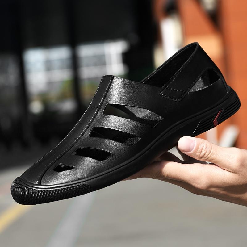 Fashionable Outdoor Men Breathable Hollow Out Casual Anti Slip Beach Shoes Summer New Men Comfortable Leather Hole Shoes Sandals