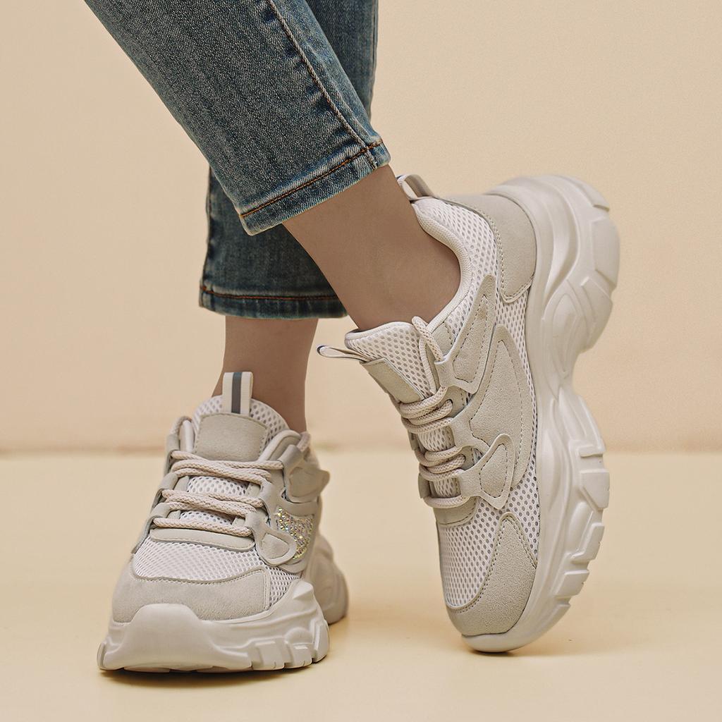 2025 лето сетка спортивные папины кроссовки женские толстая подошва увеличивающие рост популярная мода универсальные дышащие мягкая подошва одинарная обувь