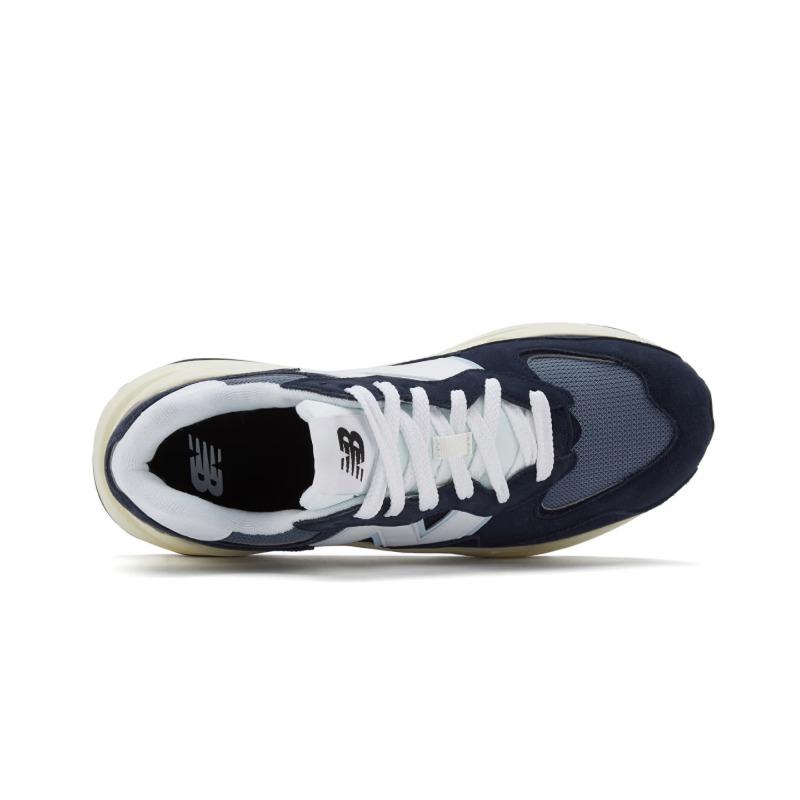 NEW BALANCE Мужские и женские Весенние Дышащая сетка Толстая подошва Модный стиль Универсальные Спортивные и повседневные кроссовки M5740CD