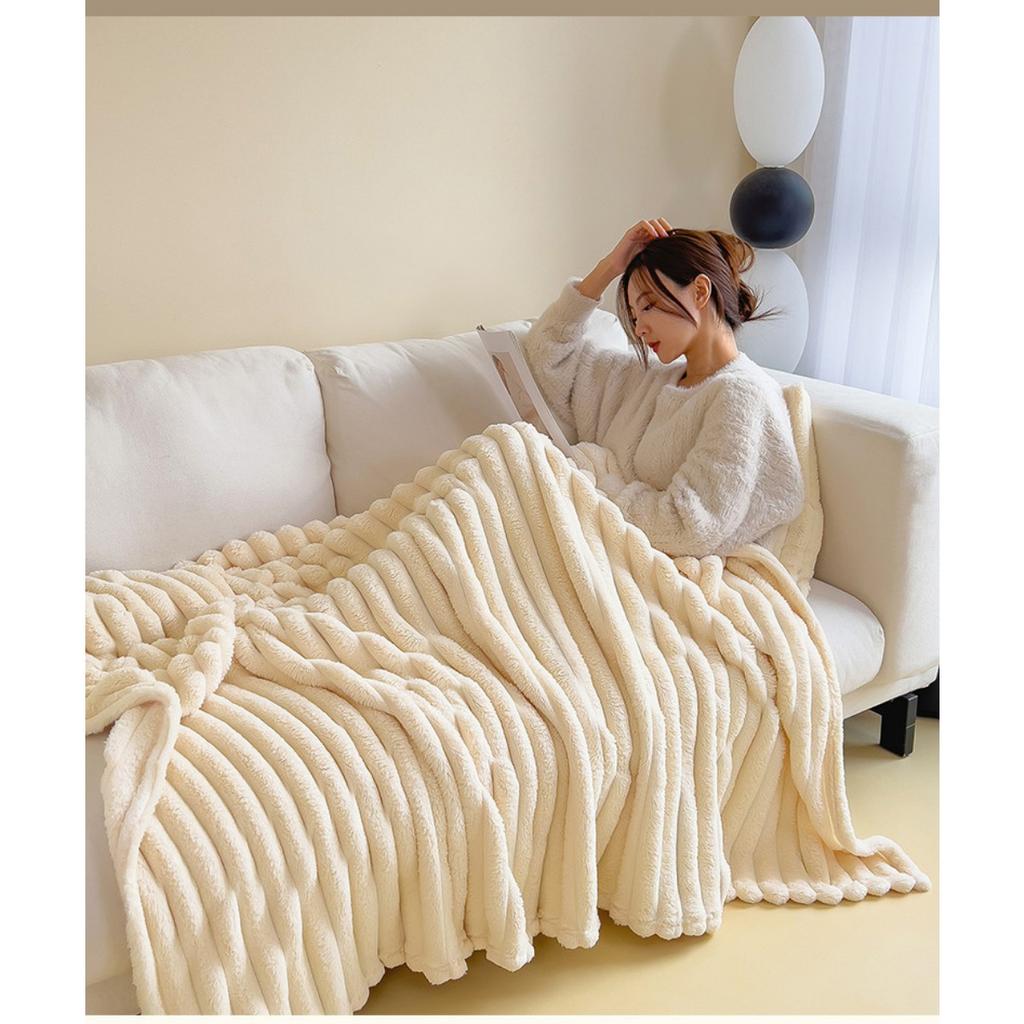 Rabbit Hair Velvet Blanket, Flannel Blanket, Thickened Coral Velvet Blanket, Office Nap Blanket, Light Luxury Air Conditioning Blanket