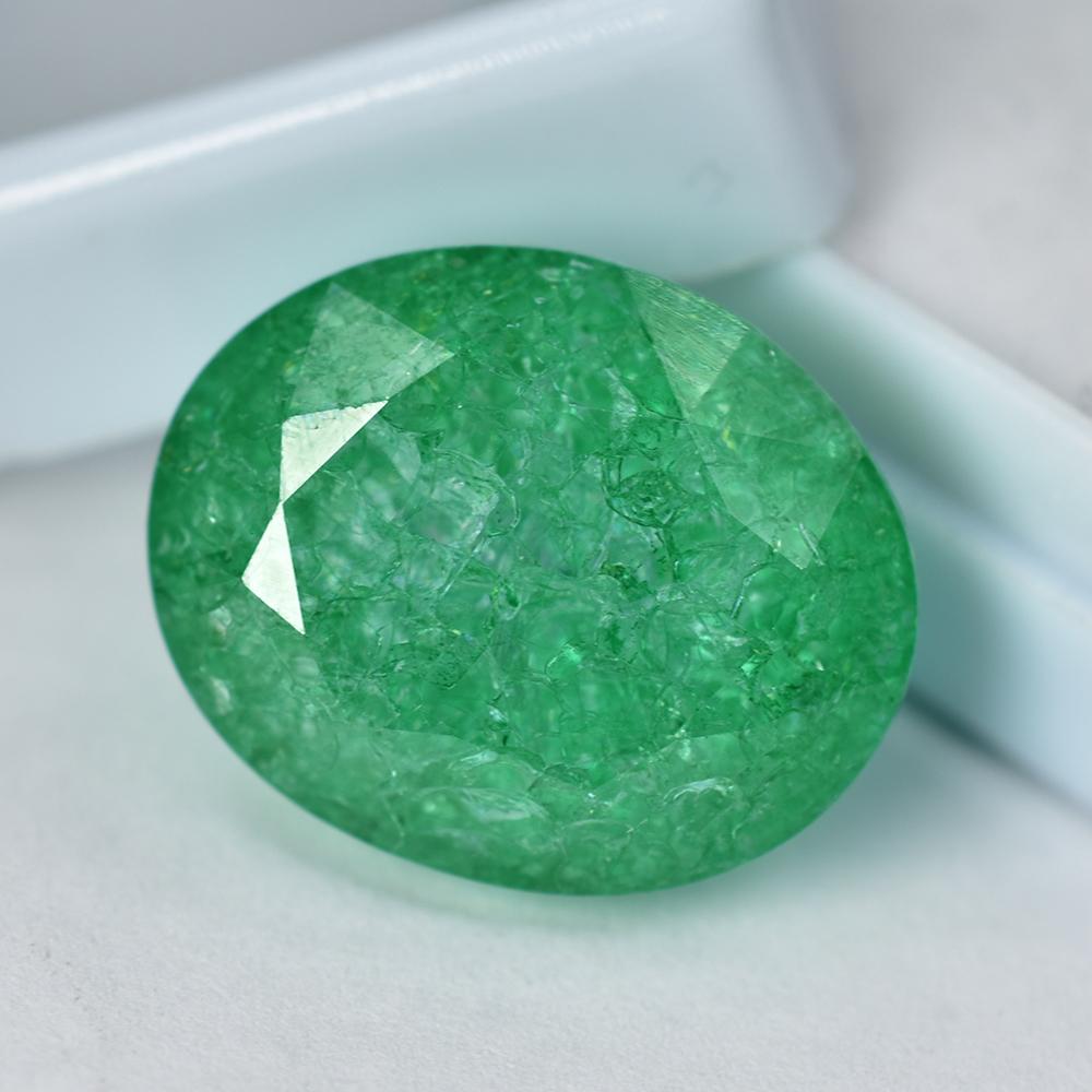 Colombian Green Emerald Oval Cut 33.05 Ct Natural Gemstone