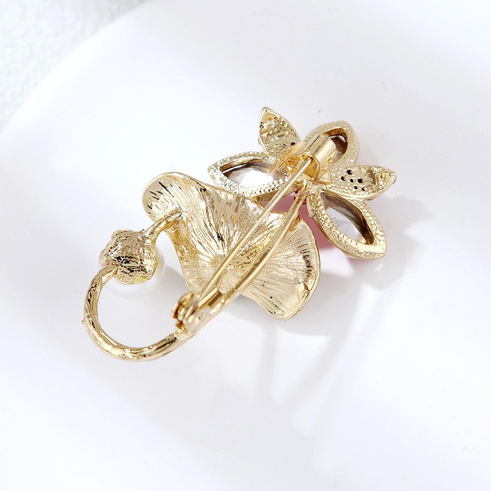 Personalized Lotus Leaf Lotus Pearl Diamond Alloy Oil Drop Brooch Brooch Brooch Women's Clothing Accessories