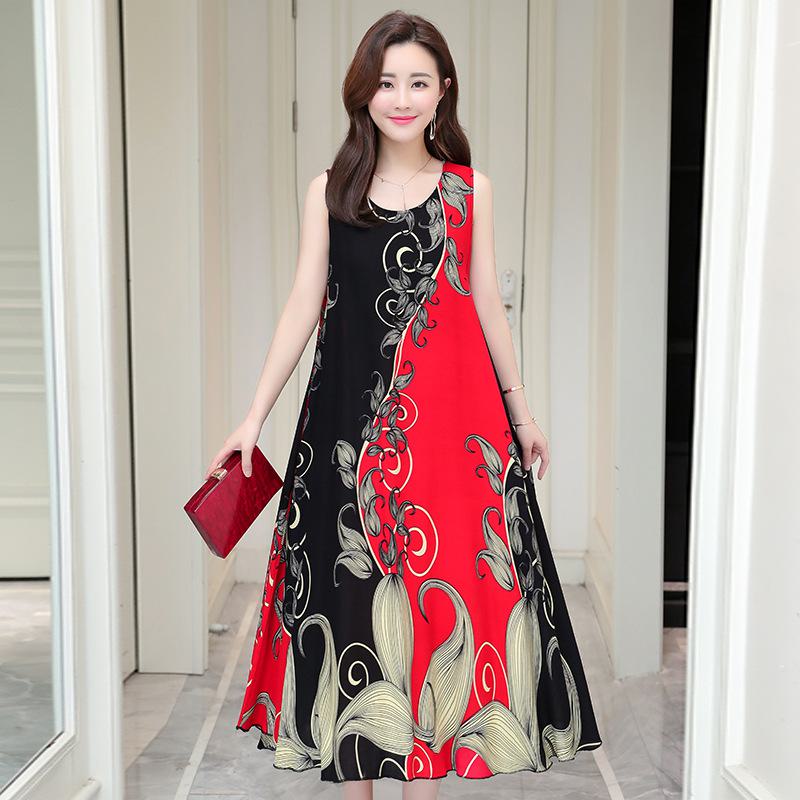 Sleeveless Silk Cotton Dress for Middle-Aged Mothers - Slim Fit, Large Size, Beach Dress for Summer