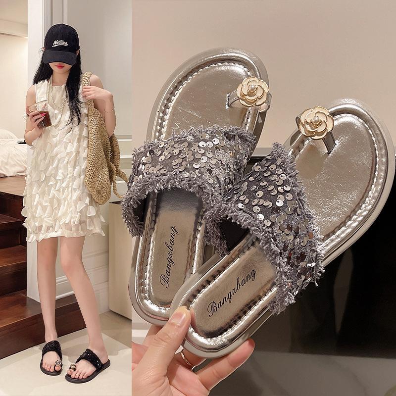 Summer Slippers Women Flat Luxury Outdoor Beach Flip Flops Female Sandals Trend Brand Design Slides Shoes Woman 2024