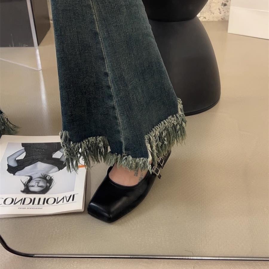 Ретро французские женские туфли неглубокие одинарные туфли женская весна 2024 взрыв корейская версия французского темперамента женские туфли Мэри Джейн на низком каблуке