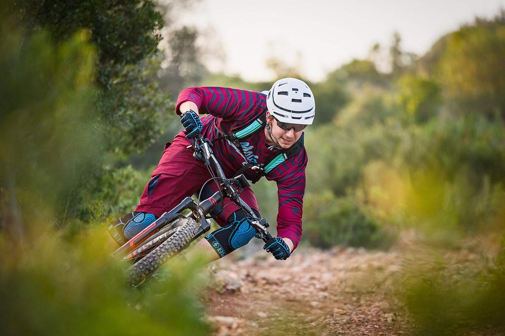 TAMRON Large Aperture Telephoto Zoom Lens SP Di VC USD G2 for Nikon Full Size Compatible A025N 70-200mm F2.8