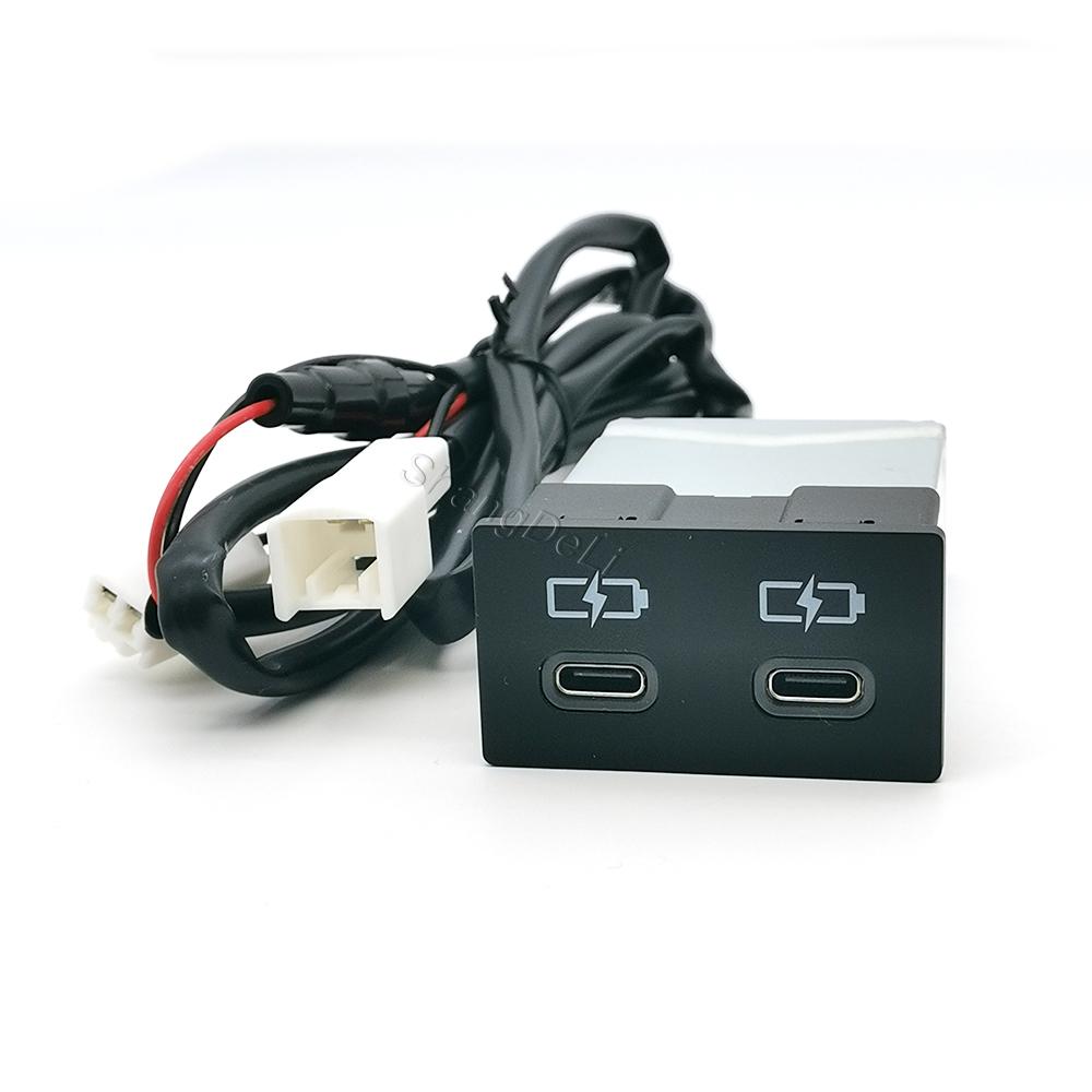 Автомобильный адаптер-зарядное устройство с двумя портами USB Type-C PD для Toyota Camry Corolla RAV4 Land Cruiser 18-22
