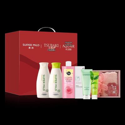 Подарочный набор дорожных принадлежностей Shiseido