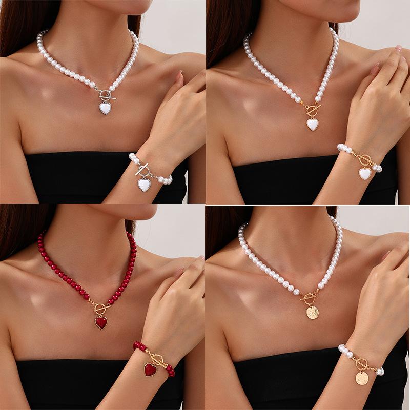 Trend Pearl Bracelet Necklace Set Female Niche High-end Sense Light Luxury Love Collarbone Chain